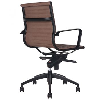 Hunter Deluxe Chair, Rear Angle View